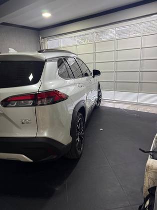 TOYOTA COROLLA CROSS 1.8 VVT-I HYBRID FLEX XRX CVT